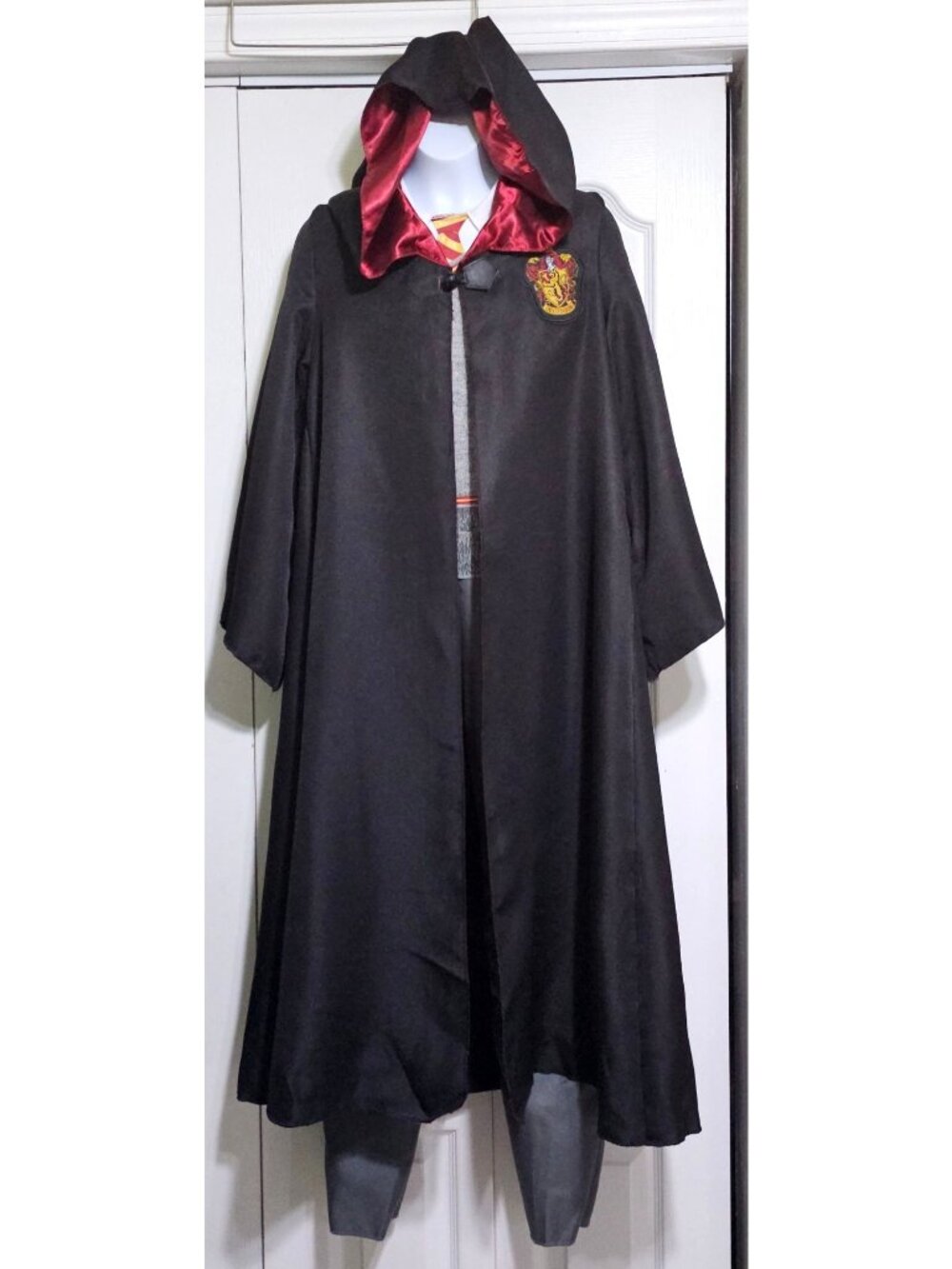 Harry Potter Deluxe Costume Boys 10-12 Outfit Robe Plush Hedwig Wand Glasses - Picture 2 of 9